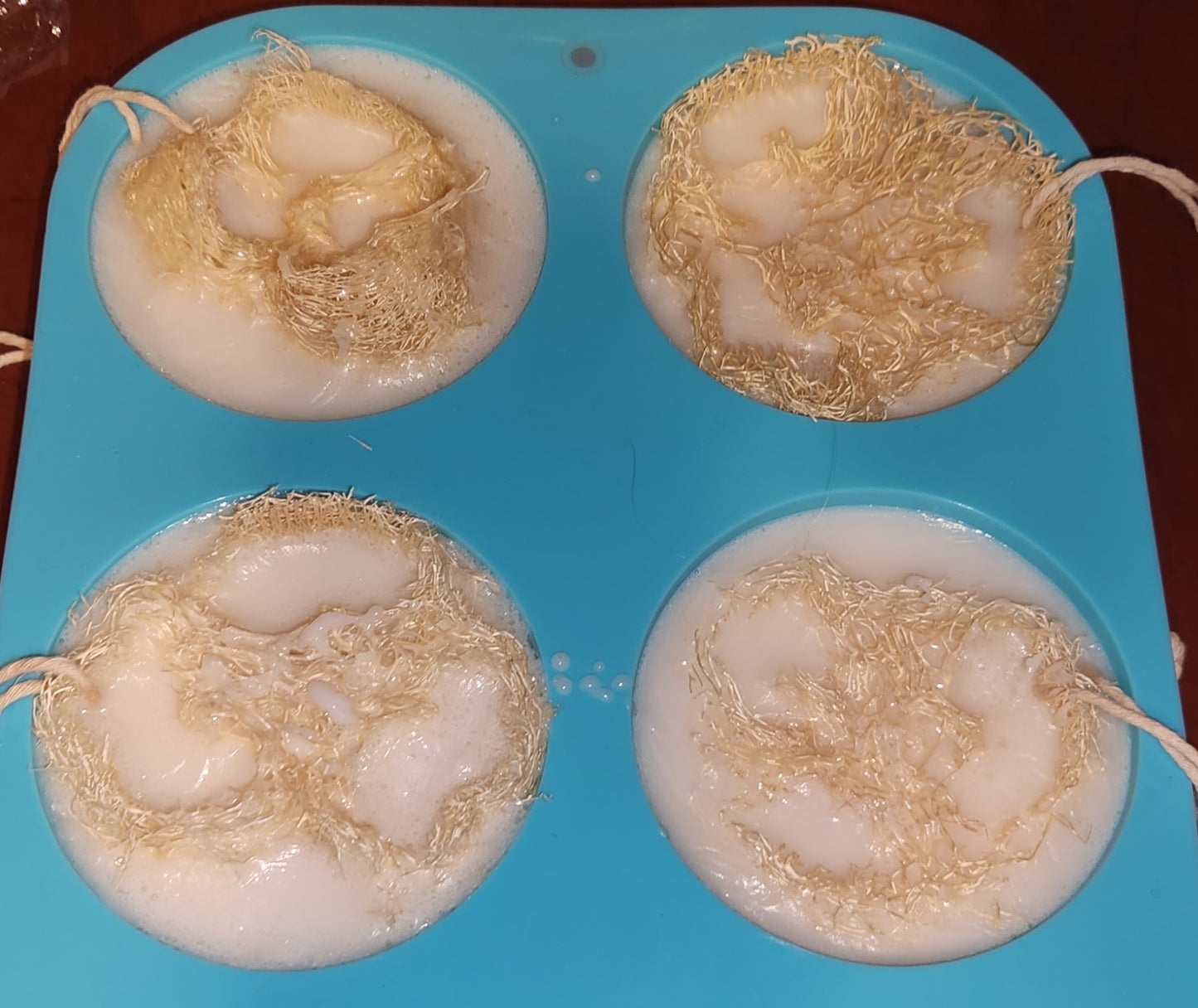Vanilla Santal Loofah Rope Bar